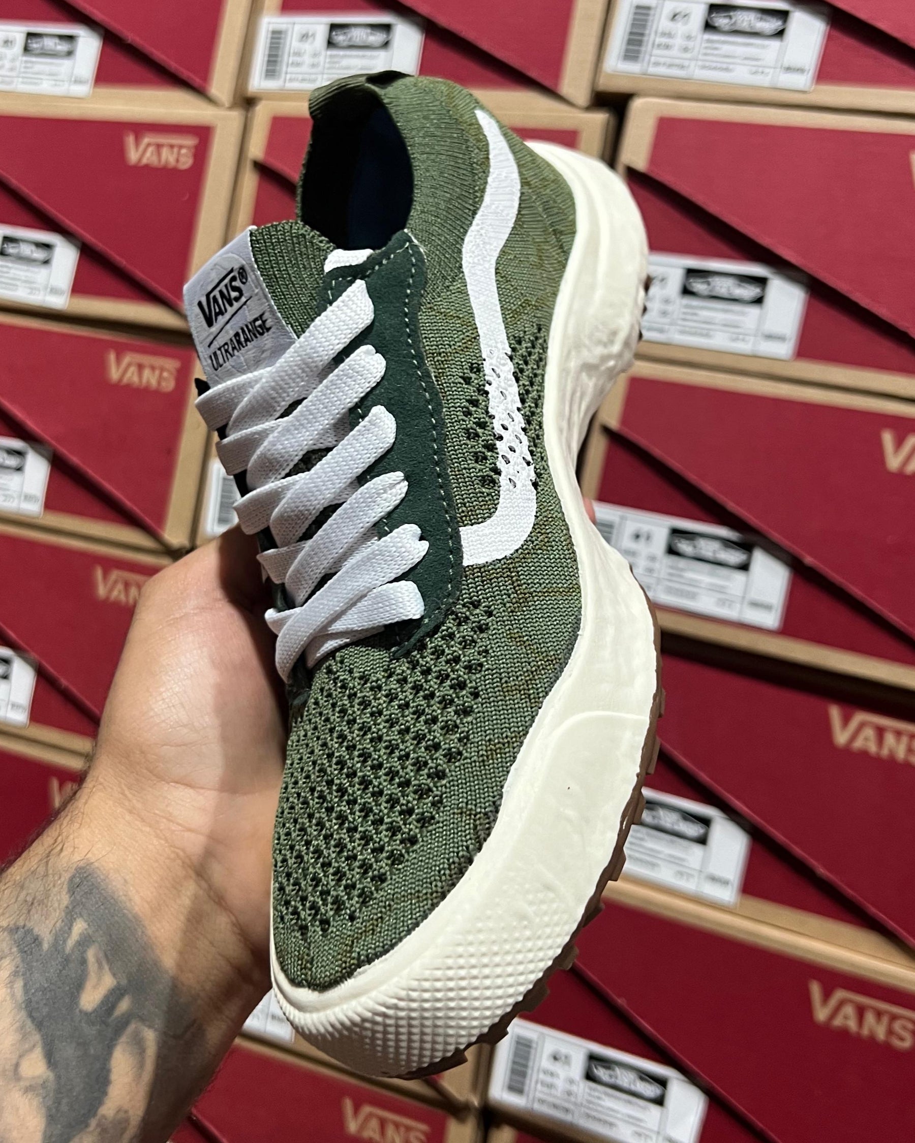 Tênis Unissex UltraRange Vr3 Verde Militar