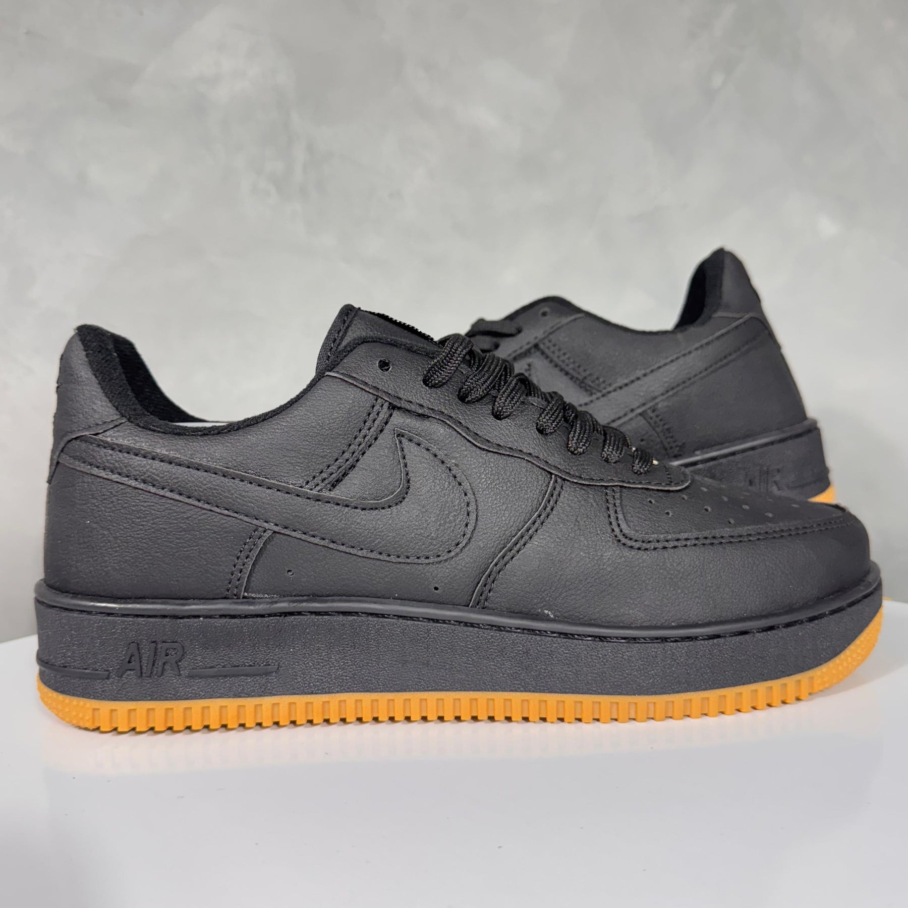 Tênis Masculino AF1 Preto/Caramelo Premium
