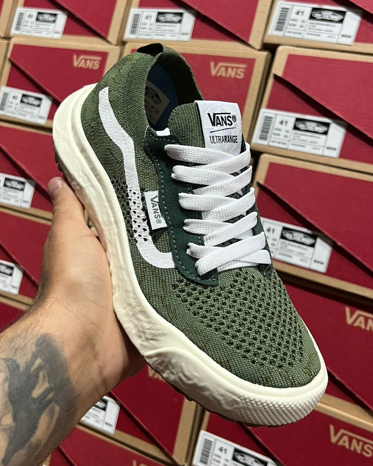 Tênis Unissex UltraRange Vr3 Verde Militar