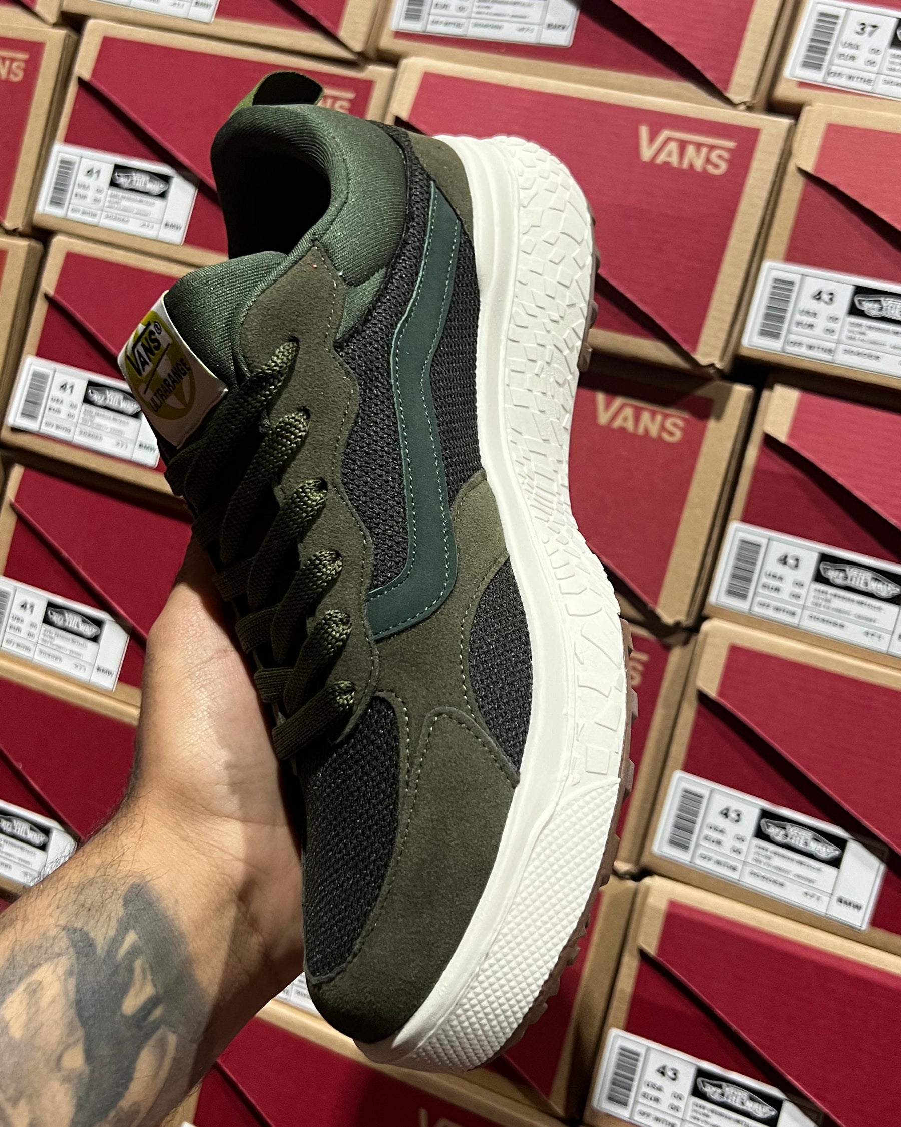 Tênis Ultrarange Neo Verde Militar