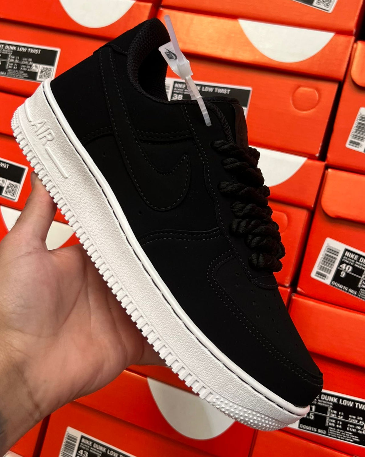 Tênis Unissex AF1 Nobuck Preto/Branco