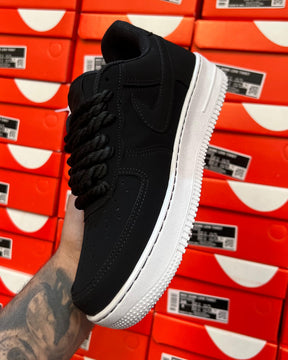 Tênis Unissex AF1 Nobuck Preto/Branco