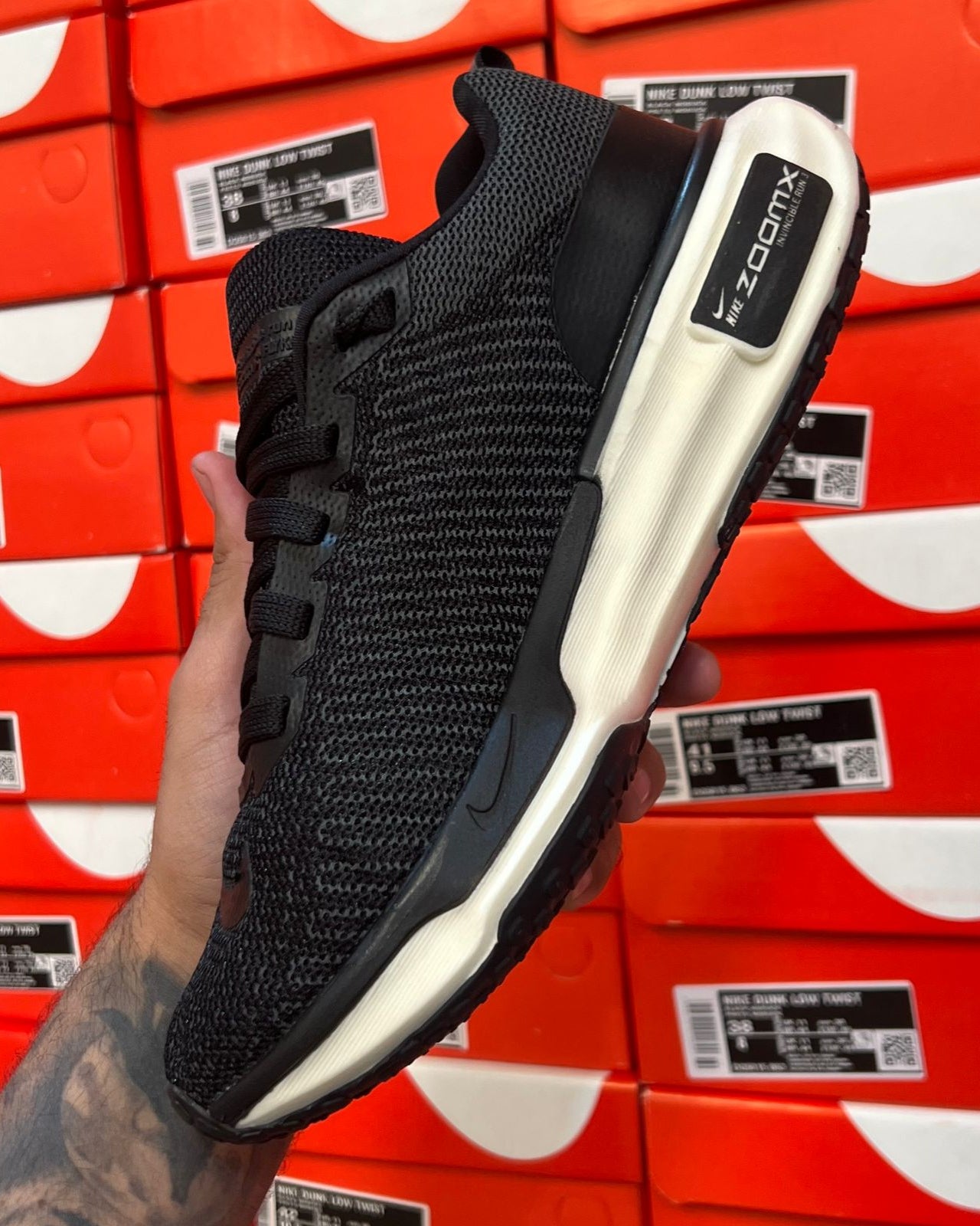 Tênis Unissex ZoomX 04 Preto/Branco