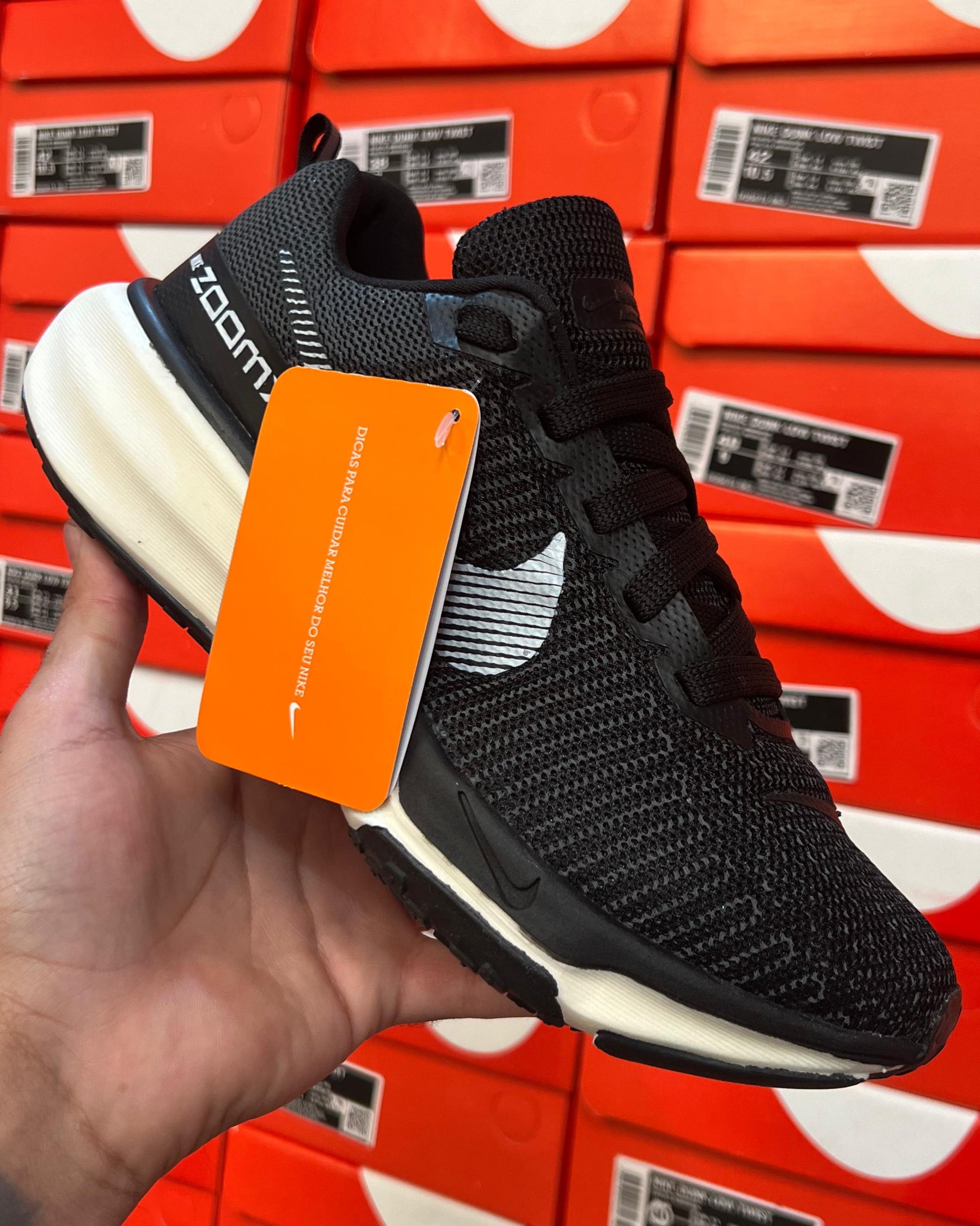Tênis Unissex ZoomX 04 Preto/Branco