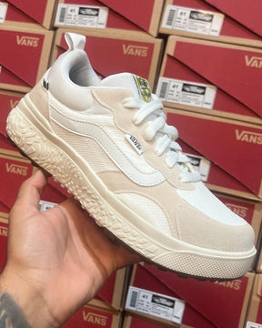 Tênis Ultrarange Neo Off-white
