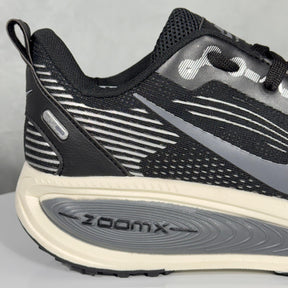 Tênis Feminino Vomero 18 Premium