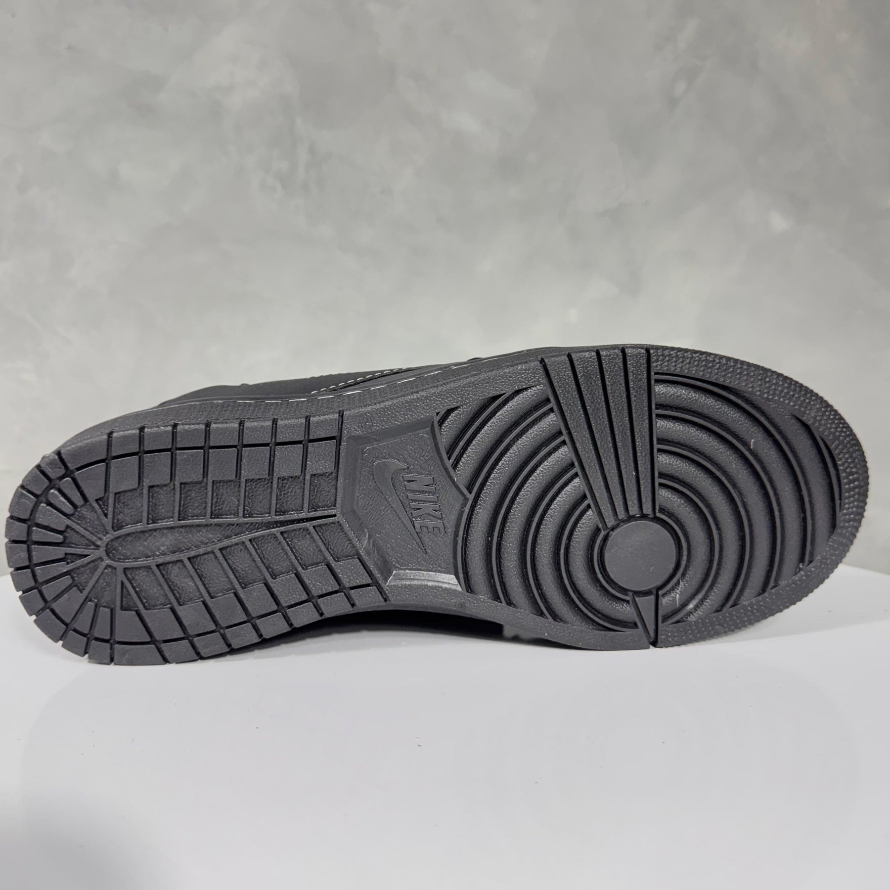 Tênis Masculino Travis Scott x Jordan Black Phantom Premium