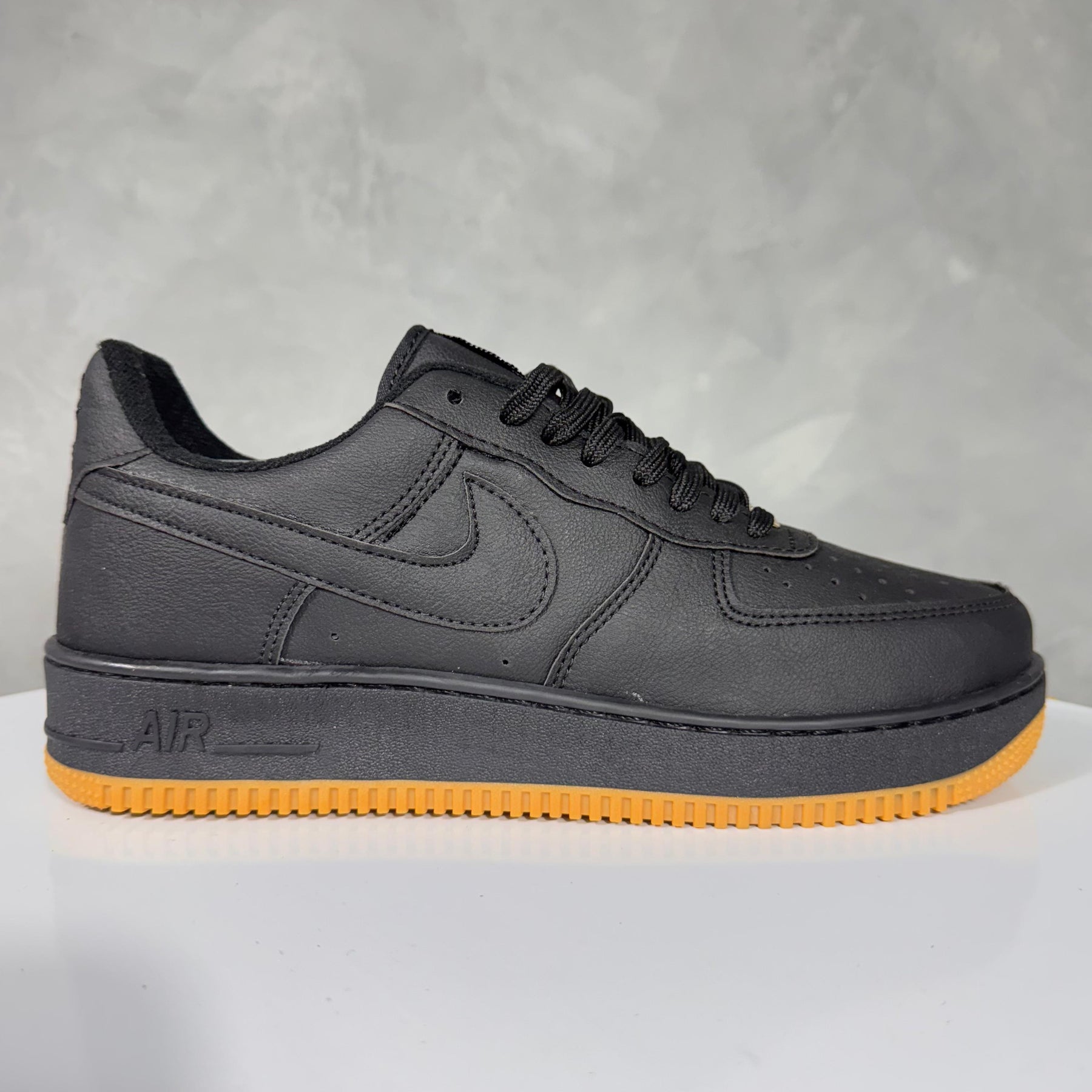 Tênis Masculino AF1 Preto/Caramelo Premium