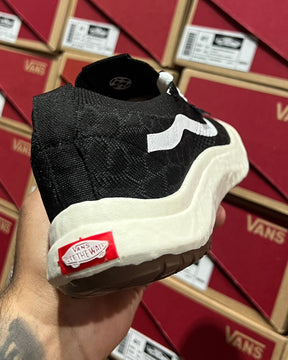 Tênis Unissex UltraRange Vr3 Preto/Branco