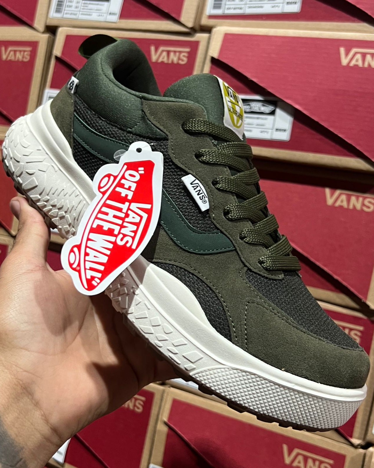 Tênis Ultrarange Neo Verde Militar