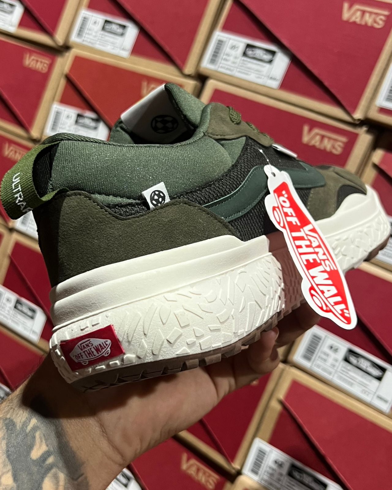 Tênis Ultrarange Neo Verde Militar