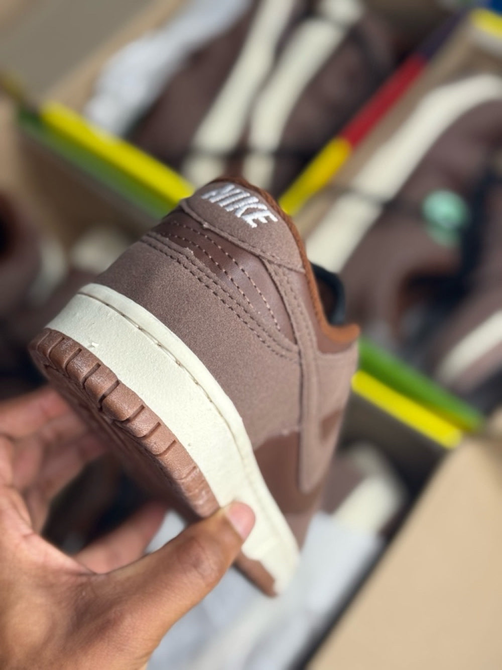 Tênis Dunk SB Café