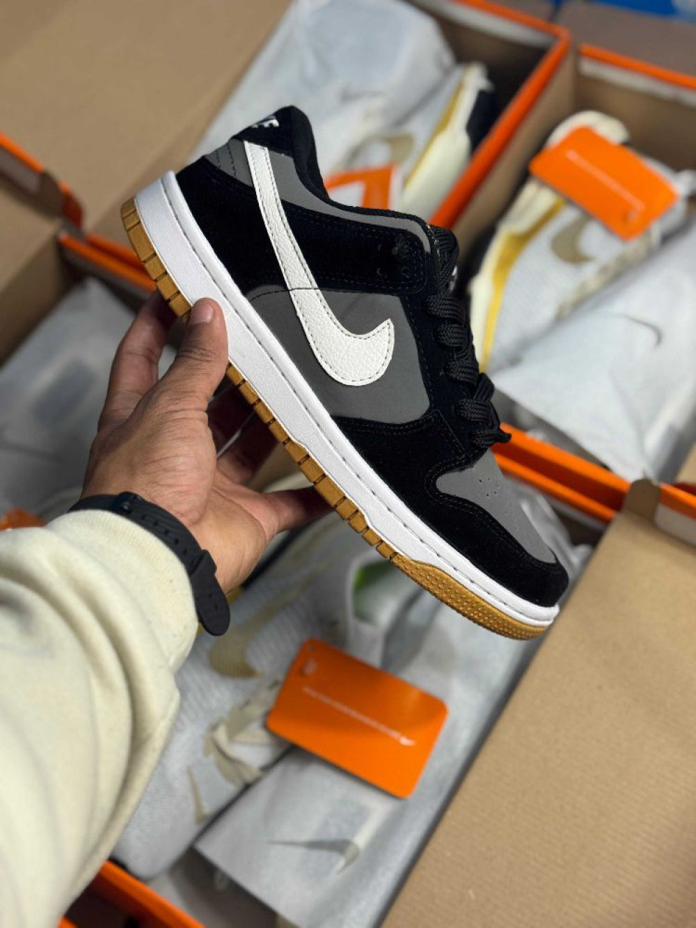 Tênis Dunk SB Grafite