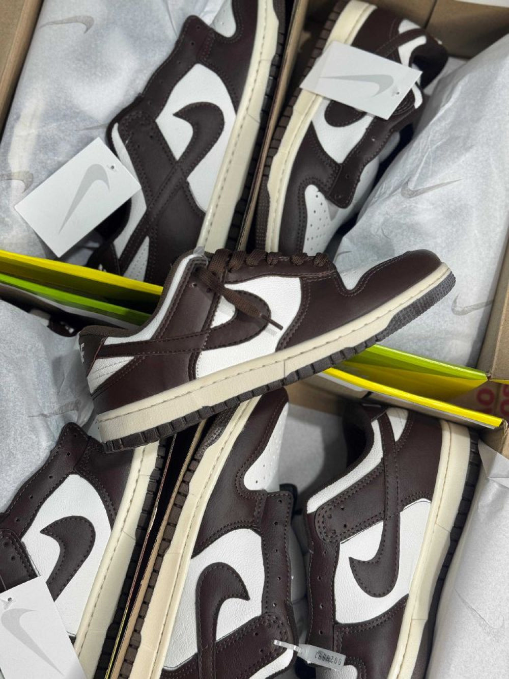 Tênis Unissex Dunk SB Branco/Marrom