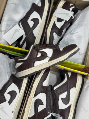 Tênis Unissex Dunk SB Branco/Marrom
